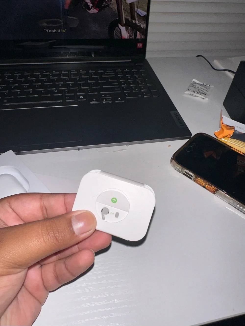 & Other Stories White True Wireless Earbuds
